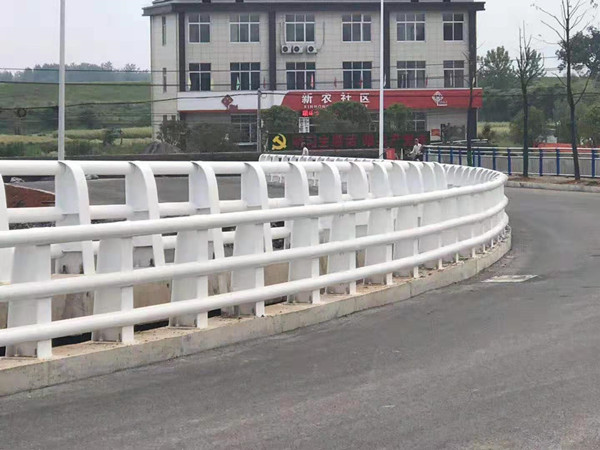 防撞护栏
